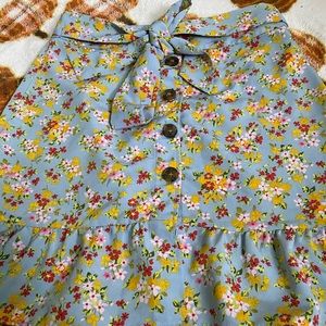 TOP SHOP flower skirt like new !